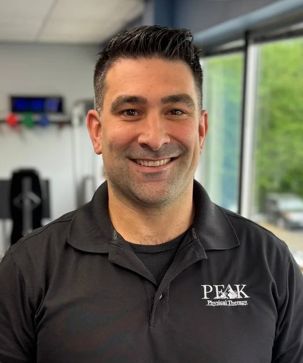 Portrait of Eric Gonsalves, Owner and Operations Manager